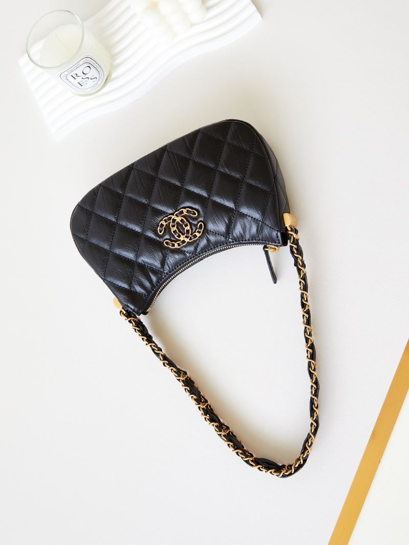 Ch**el hobo bags